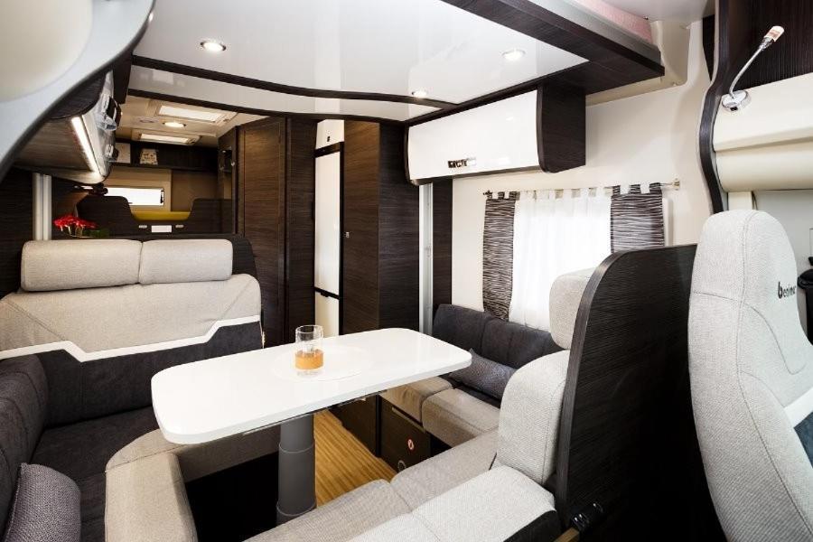 Haaltert Camper Met Sauna En Zwembad In De Rand Van De Vlaamse Ardennen酒店 外观 照片