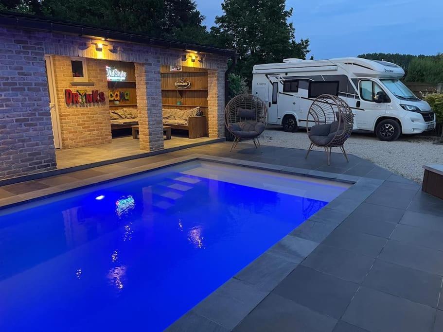 Haaltert Camper Met Sauna En Zwembad In De Rand Van De Vlaamse Ardennen酒店 外观 照片